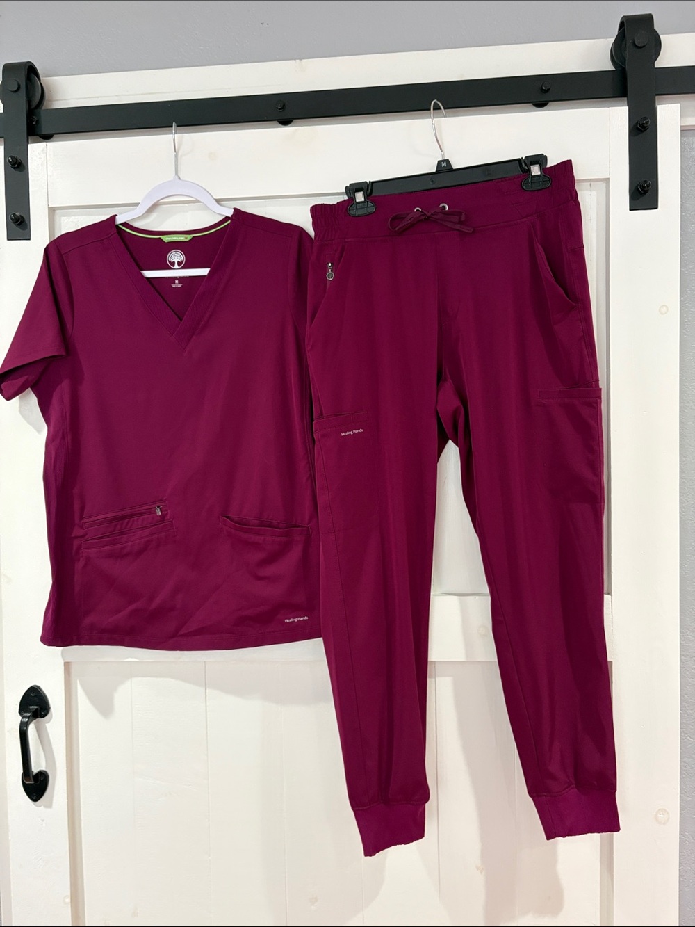healing hands Burgundy Women's Scrub Top & Jogger Pants Set